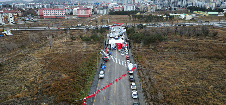 BYKEHRDEN AHDE VEFA: EHT POLS FIRAT BULUT CADDES AILDI